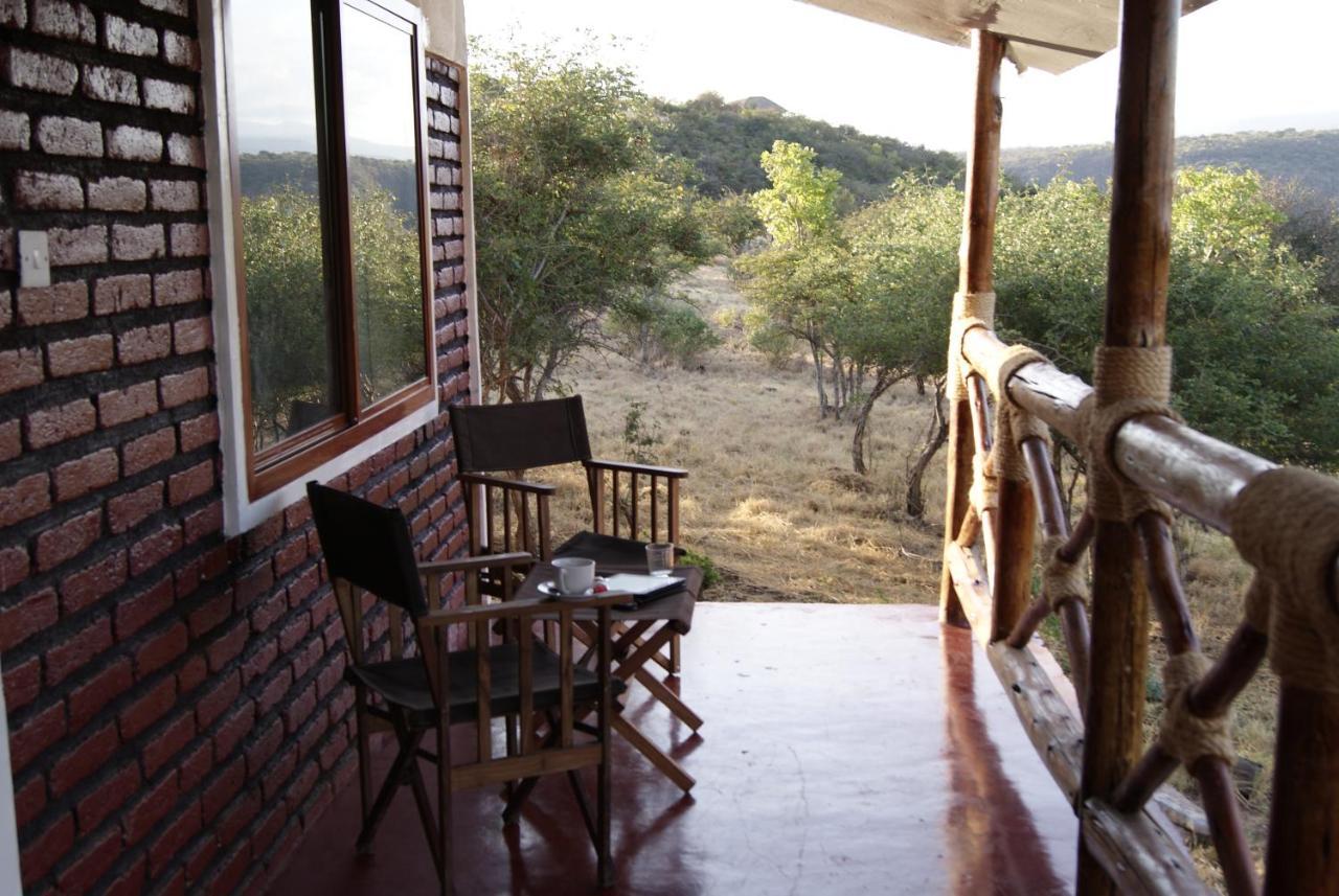 African Sunrise Lodge And Campsite Mto wa Mbu Exteriör bild