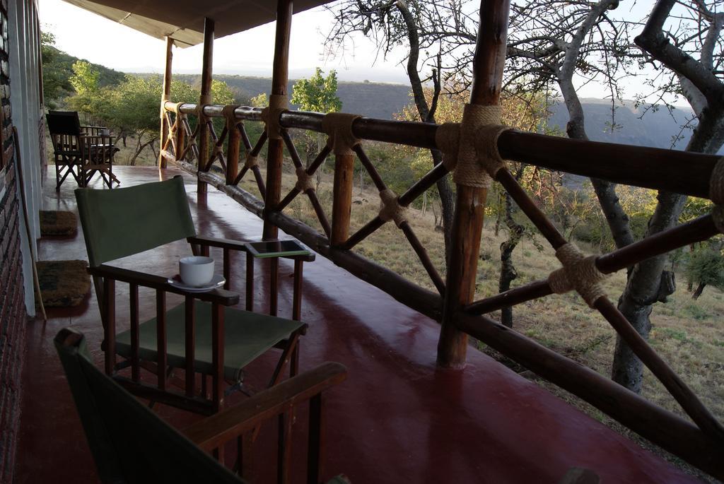 African Sunrise Lodge And Campsite Mto wa Mbu Exteriör bild